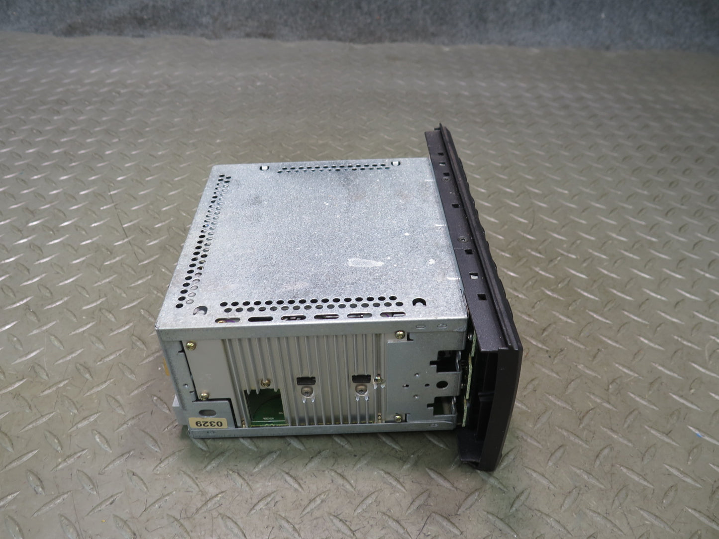 04-05 Ford Thunderbird Radio CD Player Receiver Head Unit 4W6T-18C815-AB OEM