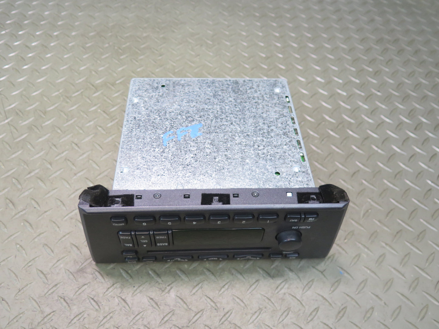 04-05 Ford Thunderbird Radio CD Player Receiver Head Unit 4W6T-18C815-AB OEM