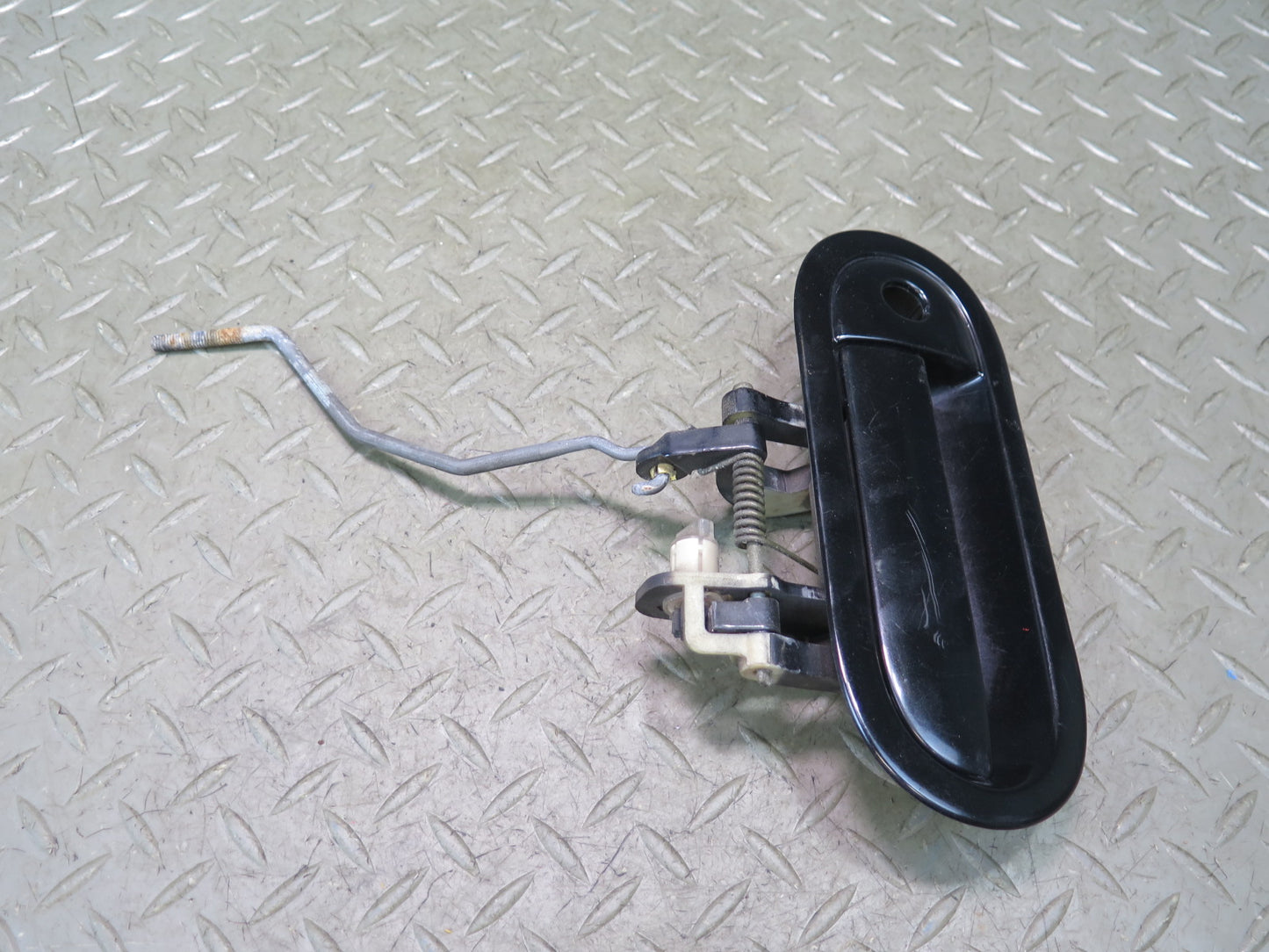 02-05 Ford Thunderbird Left Driver Door Exterior Handle Ebony OEM