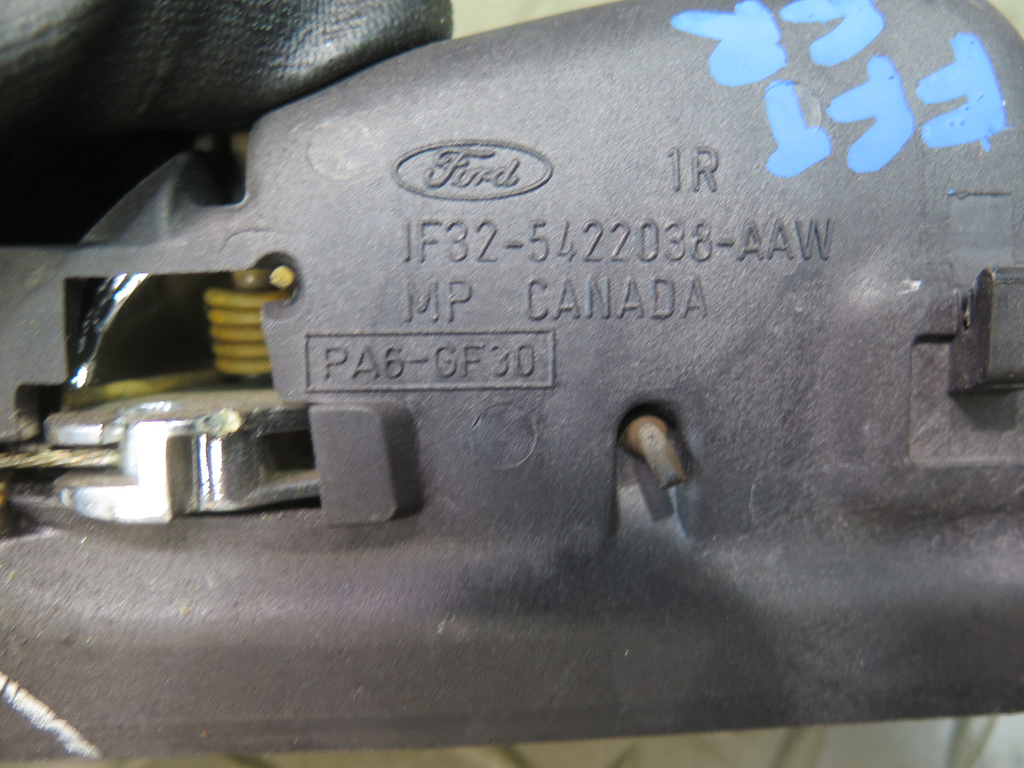 02-05 Ford Thunderbird Right Passenger Door Interior Handle w Cable OEM