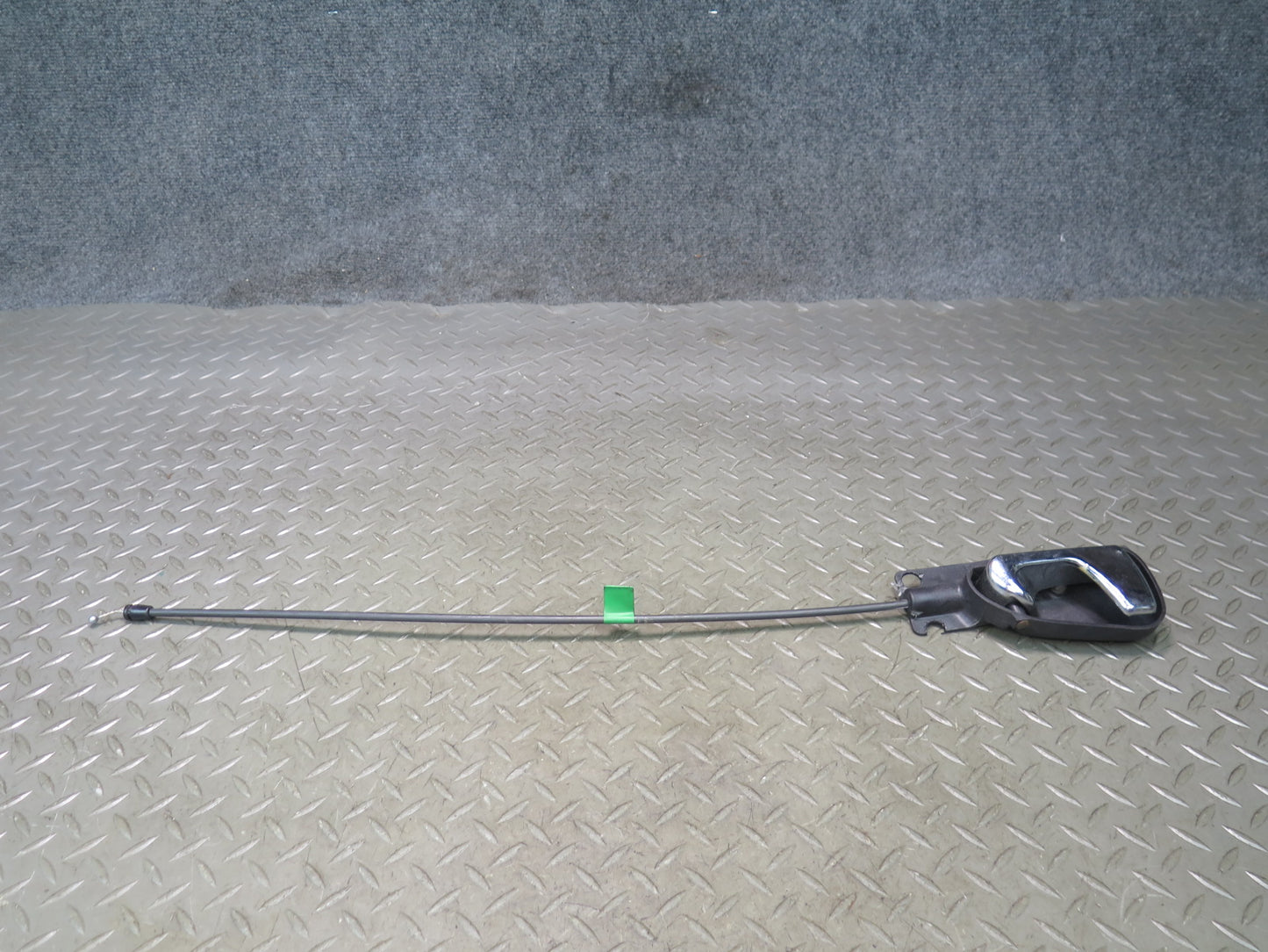 02-05 Ford Thunderbird Right Passenger Door Interior Handle w Cable OEM