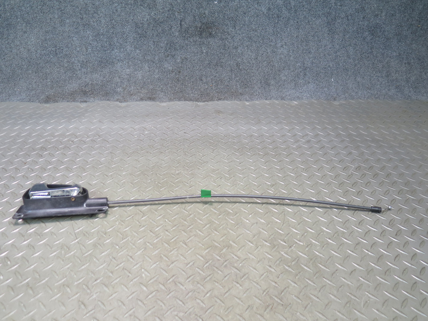 02-05 Ford Thunderbird Right Passenger Door Interior Handle w Cable OEM