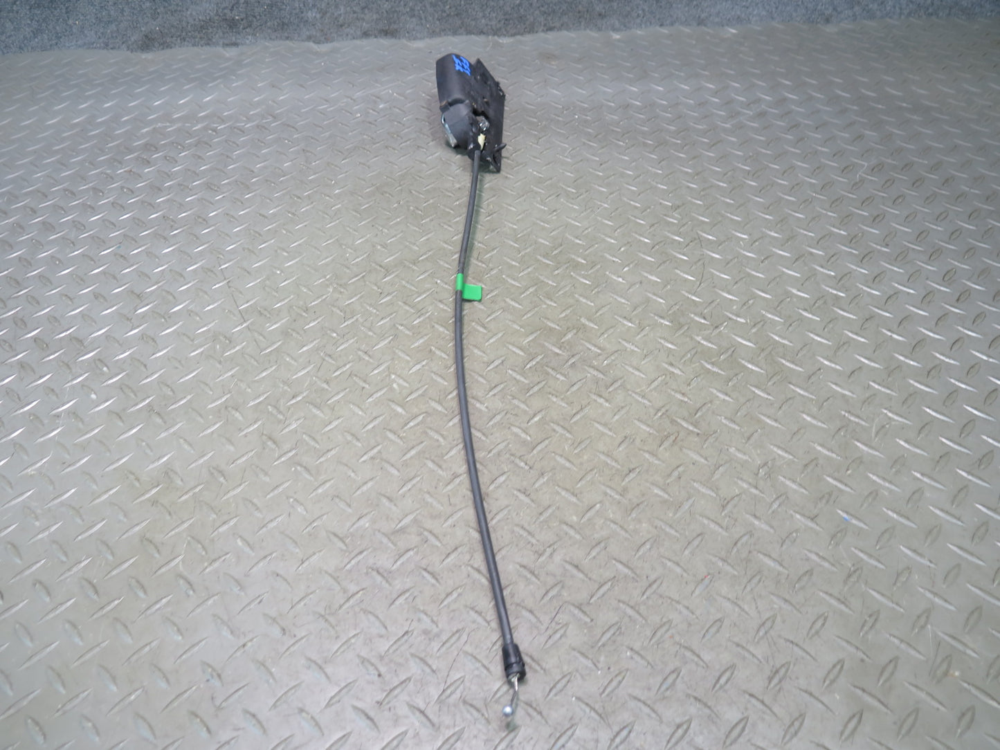 02-05 Ford Thunderbird Right Passenger Door Interior Handle w Cable OEM