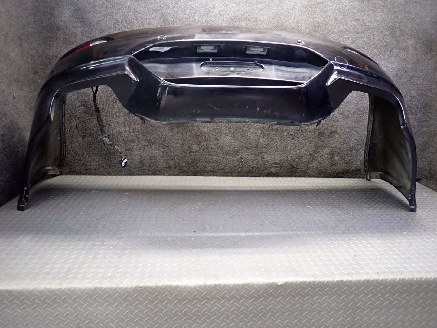 2006-2010 BMW E63 E64 M6 Rear Bumper Panel Cover W/ PDC Sensor Black Defected
