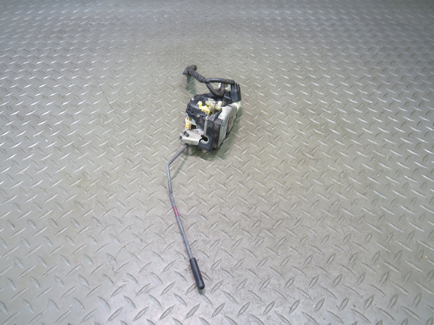 02-05 Ford Thunderbird Front Right Door Lock Latch Actuator OEM