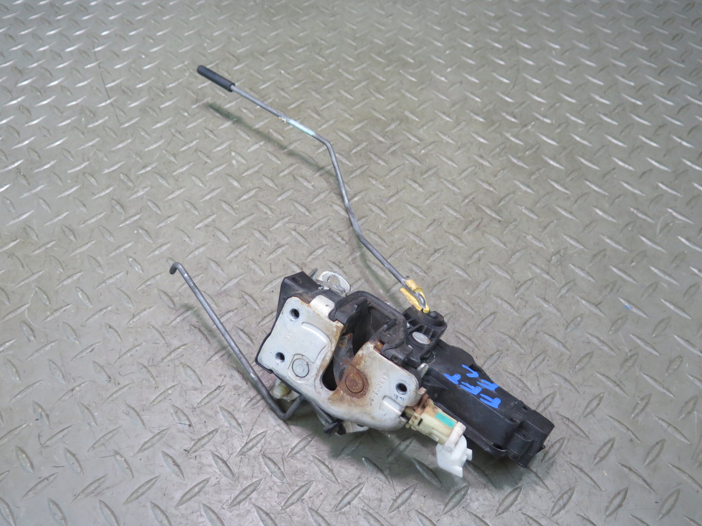 02-05 Ford Thunderbird Front Left Door Lock Latch Actuator OEM
