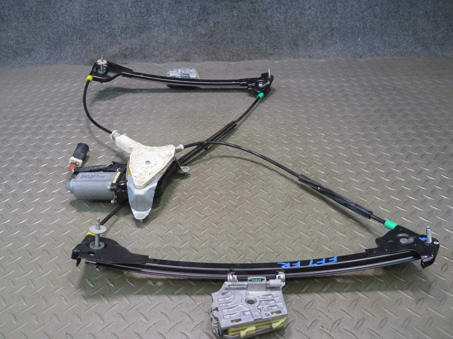 02-05 Ford Thunderbird Front Right Passenger Door Window Regulator w Motor OEM