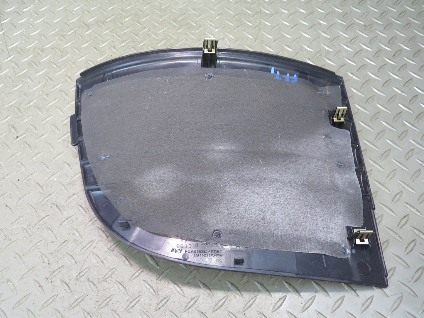 02-05 Ford Thunderbird Set of 2 Rear Left & Right Wall Speaker Cover Black OEM