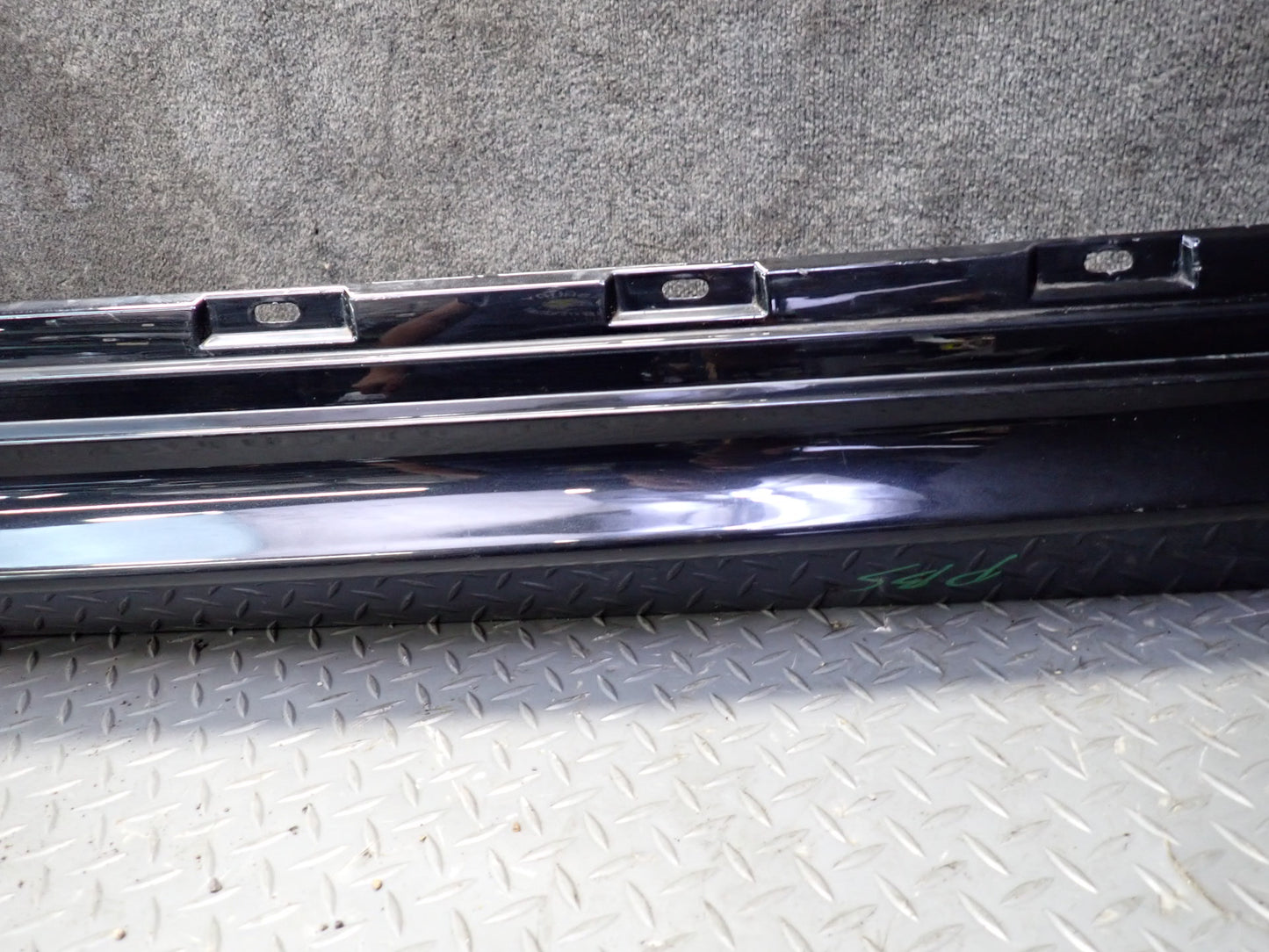 2006-2010 BMW E63 E64 M6 Left & Right Side Skirt Rocker Panel Molding Set of 2