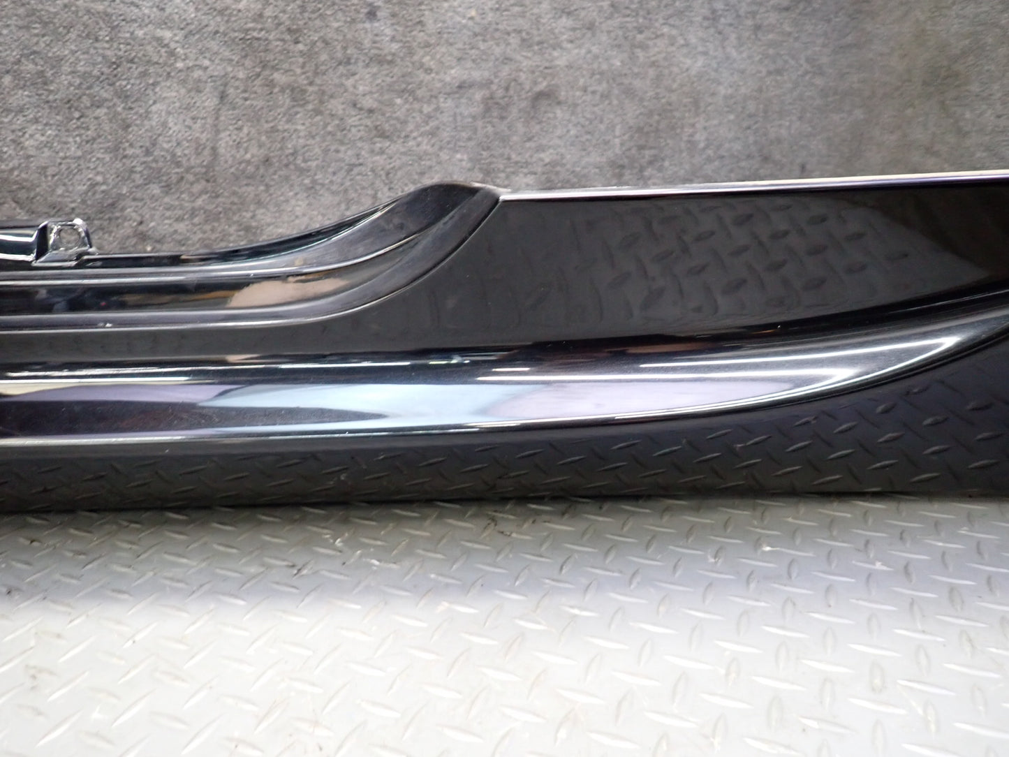 2006-2010 BMW E63 E64 M6 Left & Right Side Skirt Rocker Panel Molding Set of 2