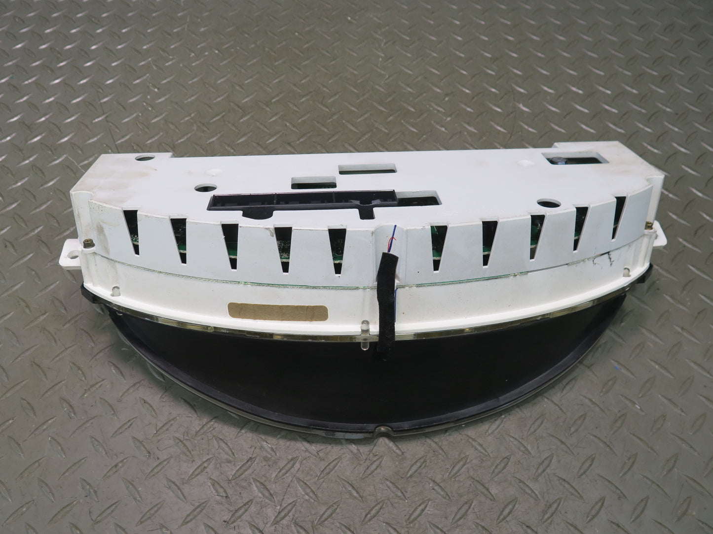 04-05 Ford Thunderbird Instrument Cluster Gauge Speedometer 3W6F-10894-AA OEM