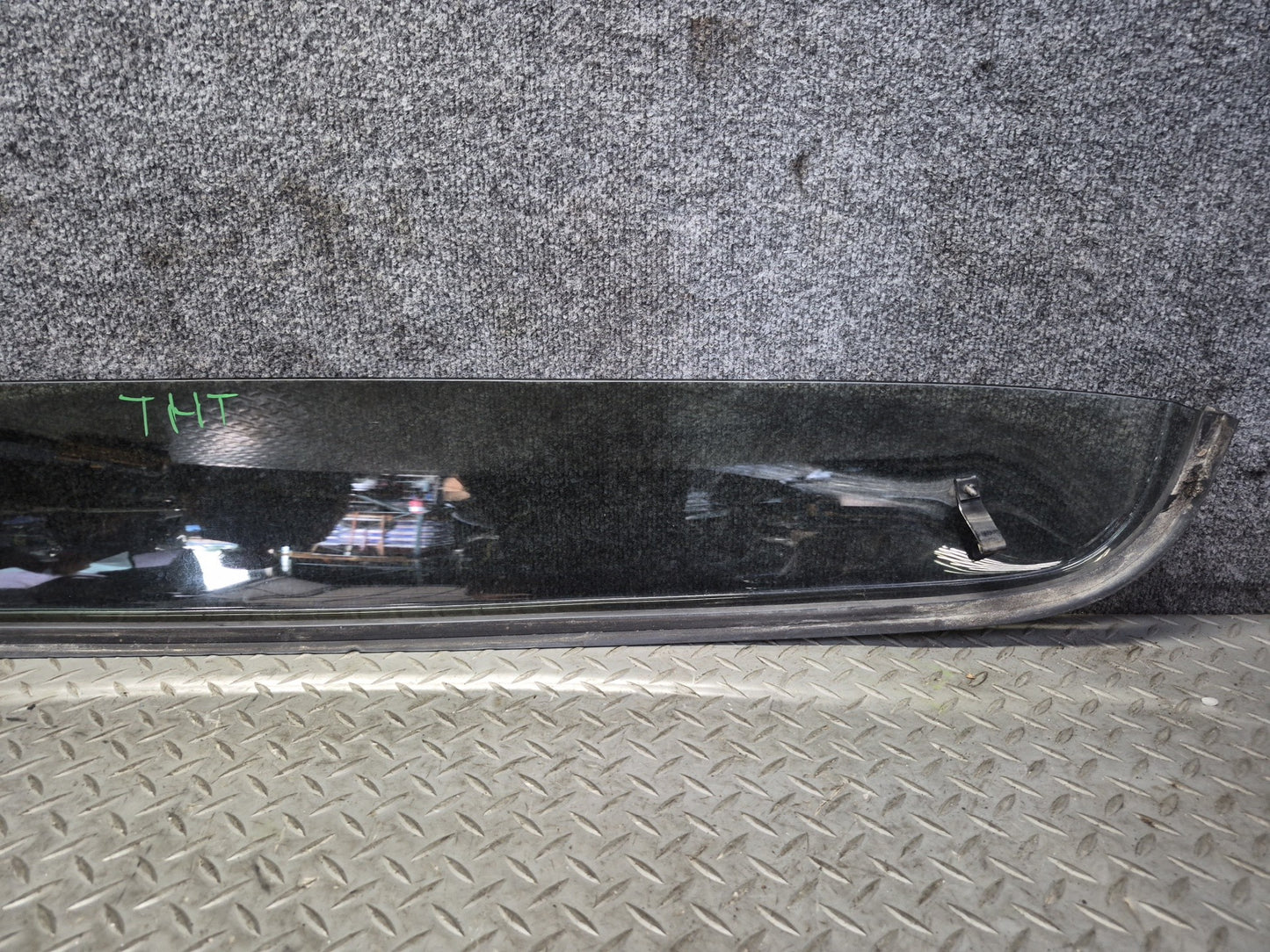 2003-2009 Hummer H2 Upper Roof Overhead Sunroof Wind Deflector