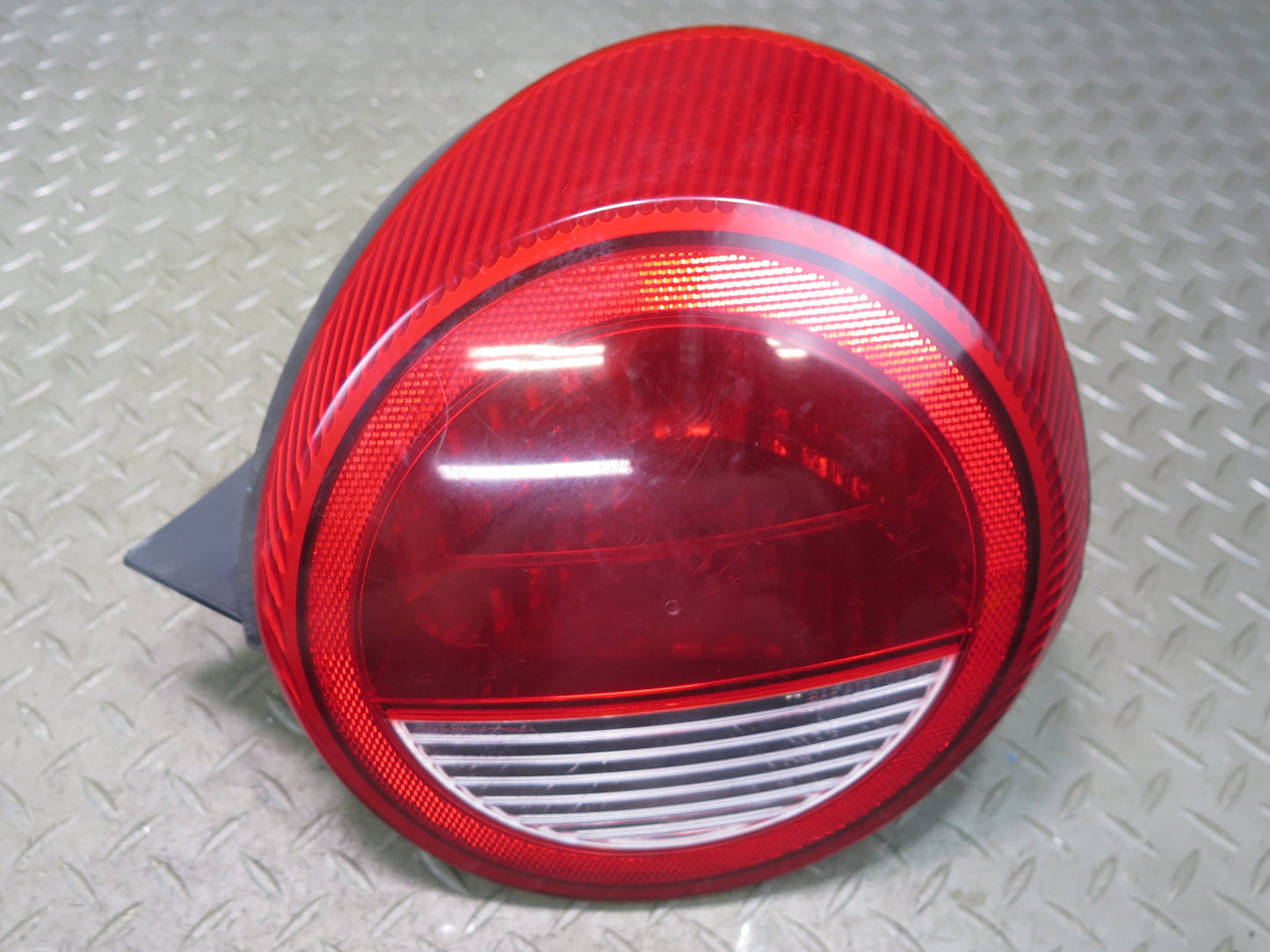 02-05 Ford Thunderbird Rear Left Tail Light Lamp OEM