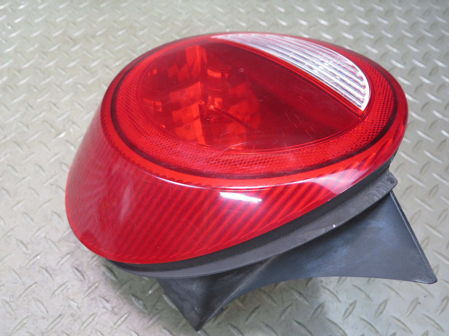 02-05 Ford Thunderbird Rear Left Tail Light Lamp OEM