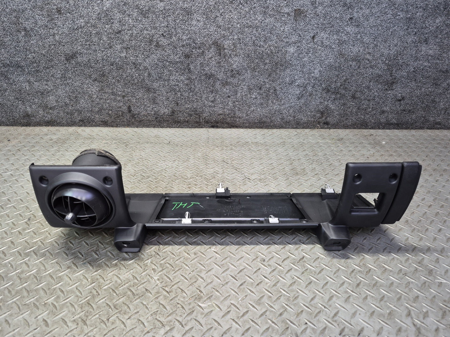 2003-2007 Hummer H2 Dash Front Right Trim Cover Panel w Air Vent 15177442