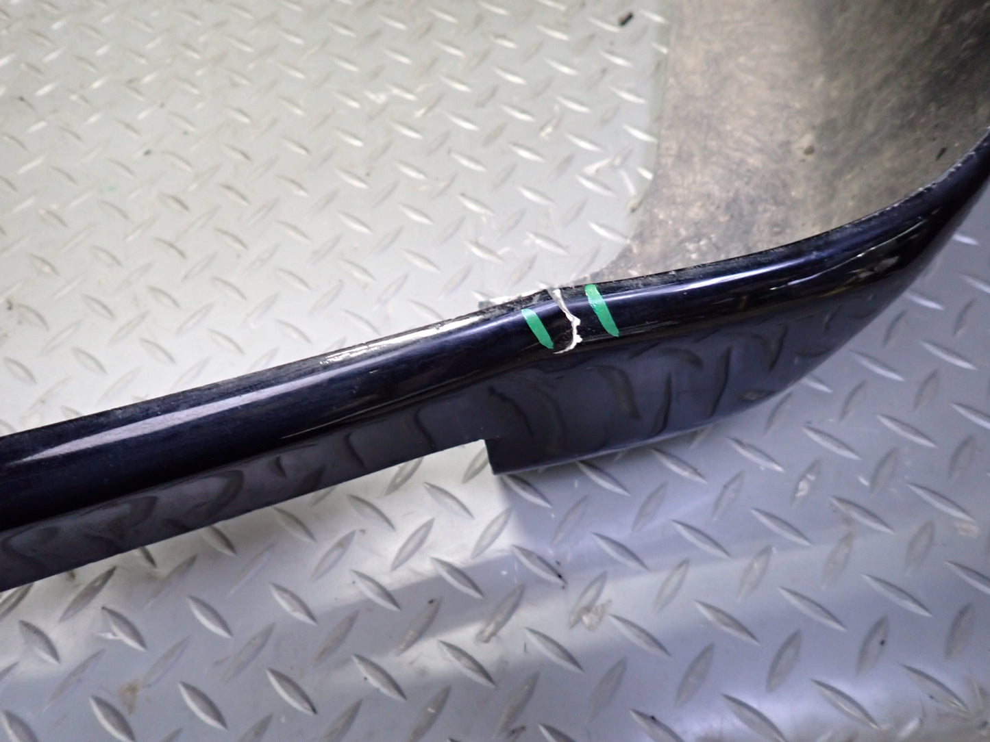99-01 Toyota Crown JZS175 Rear Bumper Cover w Body KIT Black Set OEM