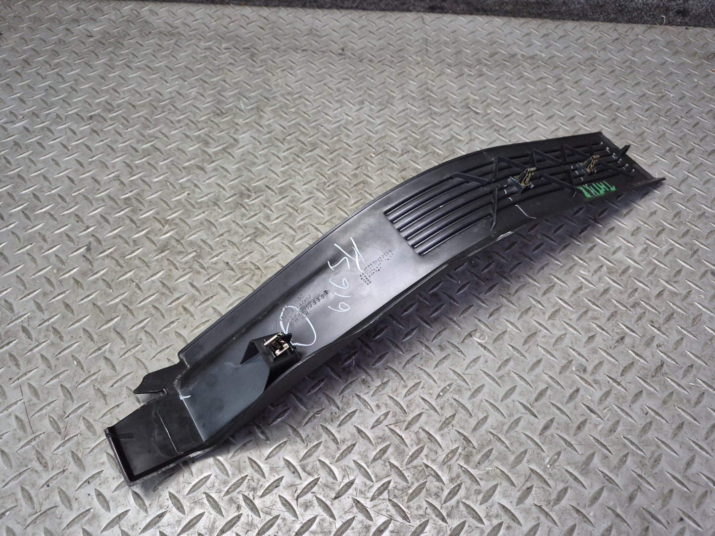 2003-2009 Hummer H2 Rear Left & Right Door Scuff Sill Plate Trim Panel Set of 2
