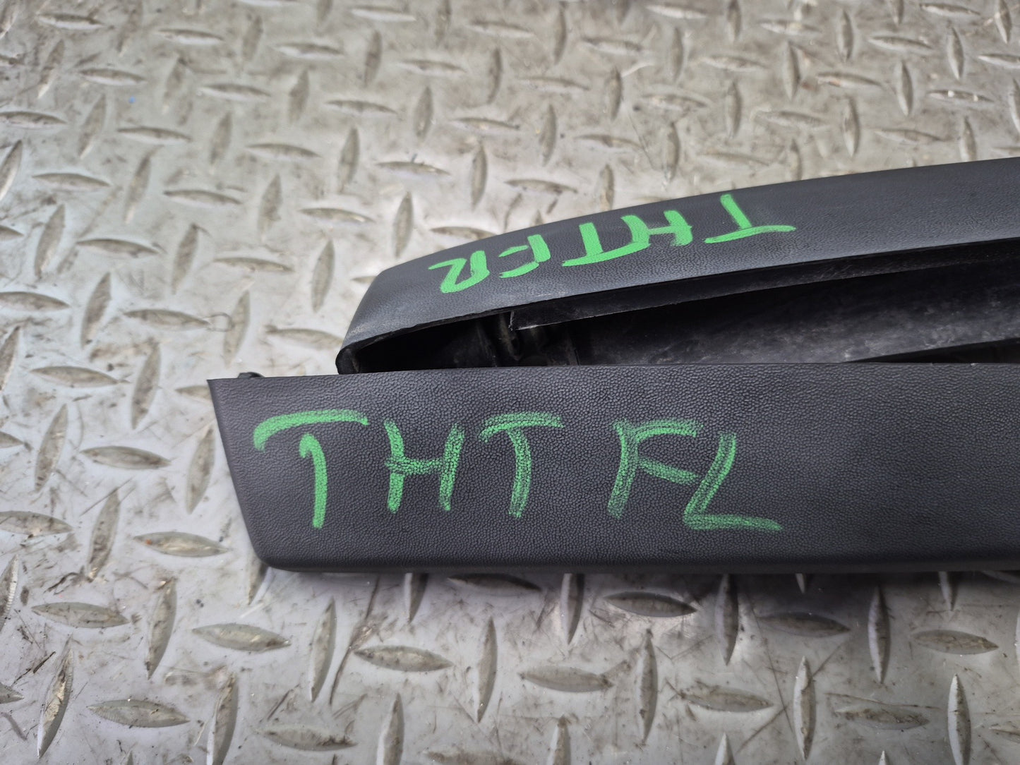 2003-2009 Hummer H2 Front Fender Flare Wheel Arch Lower Trim Molding Set of 2
