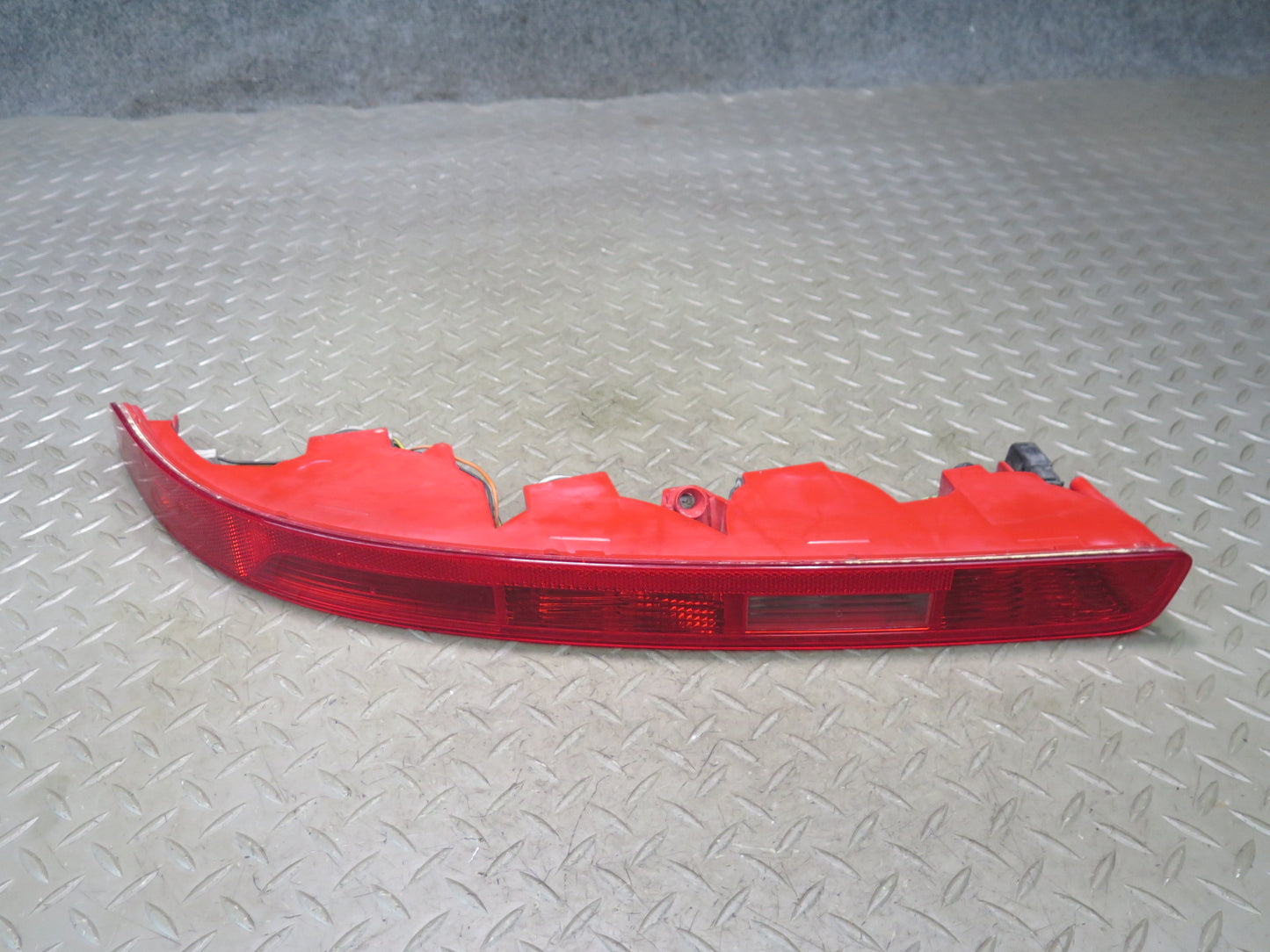 07-15 Audi 4L Q7 Rear Right Bumper Lower Tail Light Lamp OEM