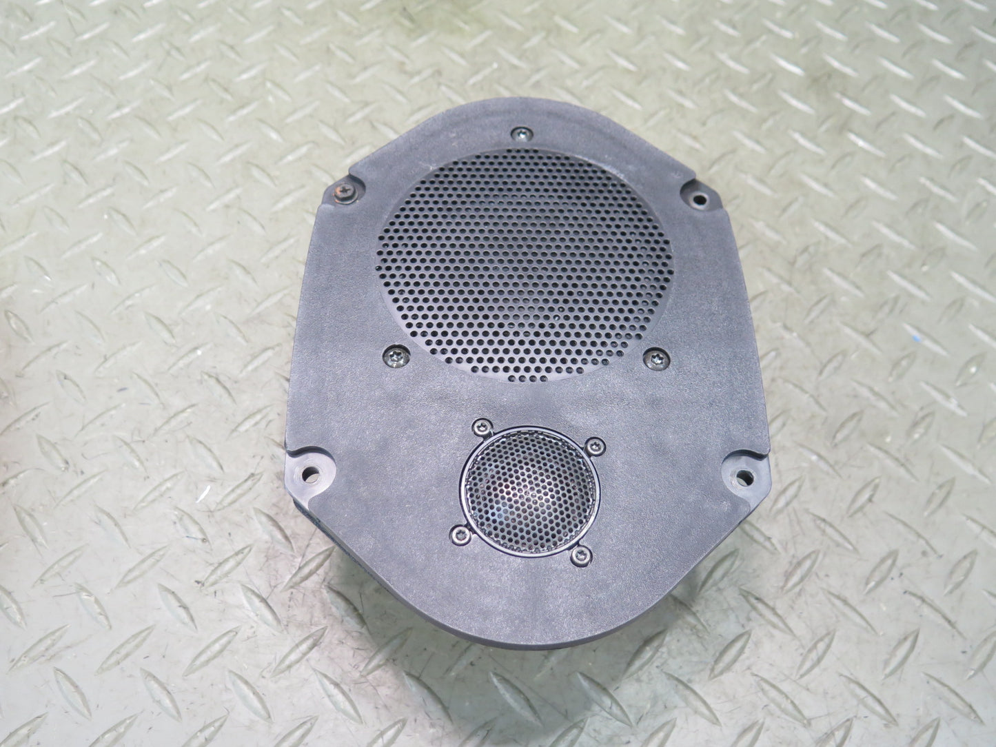 02-05 Ford Thunderbird Set of 2 Left & Right Door Speaker XW7F-18808-CA OEM