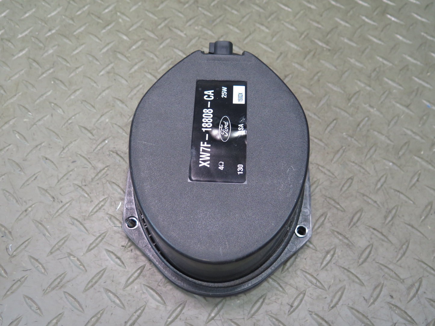 02-05 Ford Thunderbird Set of 2 Left & Right Door Speaker XW7F-18808-CA OEM