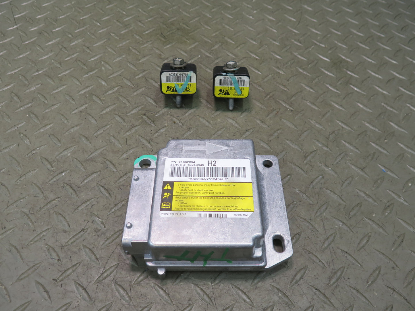 2005 HUMMER H2 SRS AIRBAG CONTROL MODULE UNIT W SENSORS SET OEM