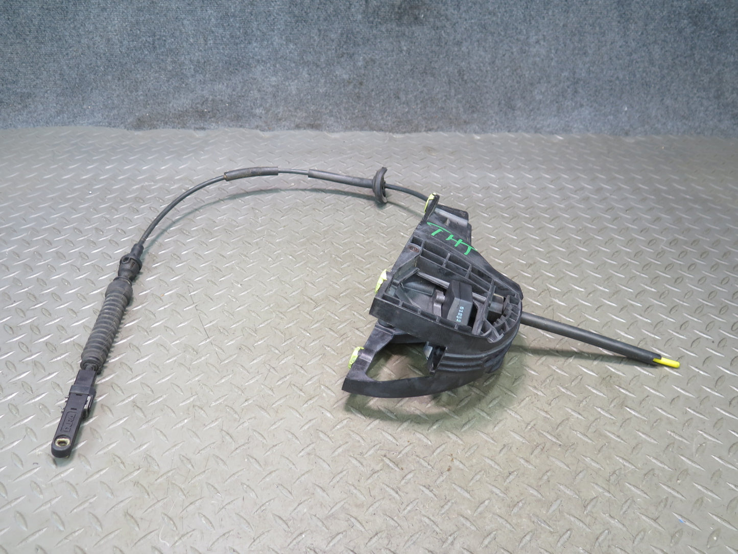 2003-2007 Hummer H2 A/T Automatic Transmission Gear Shifter Selector