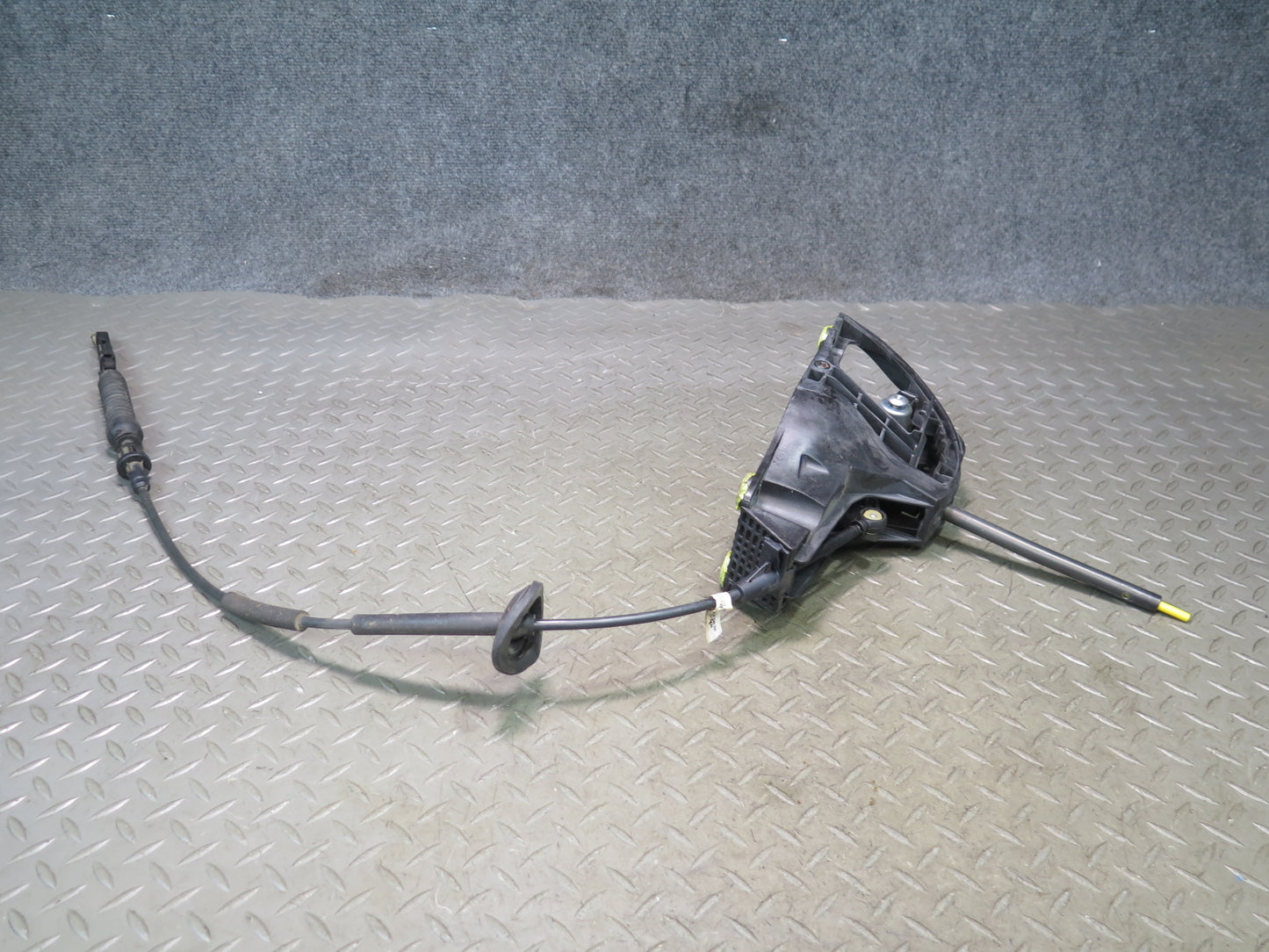 2003-2007 Hummer H2 A/T Automatic Transmission Gear Shifter Selector
