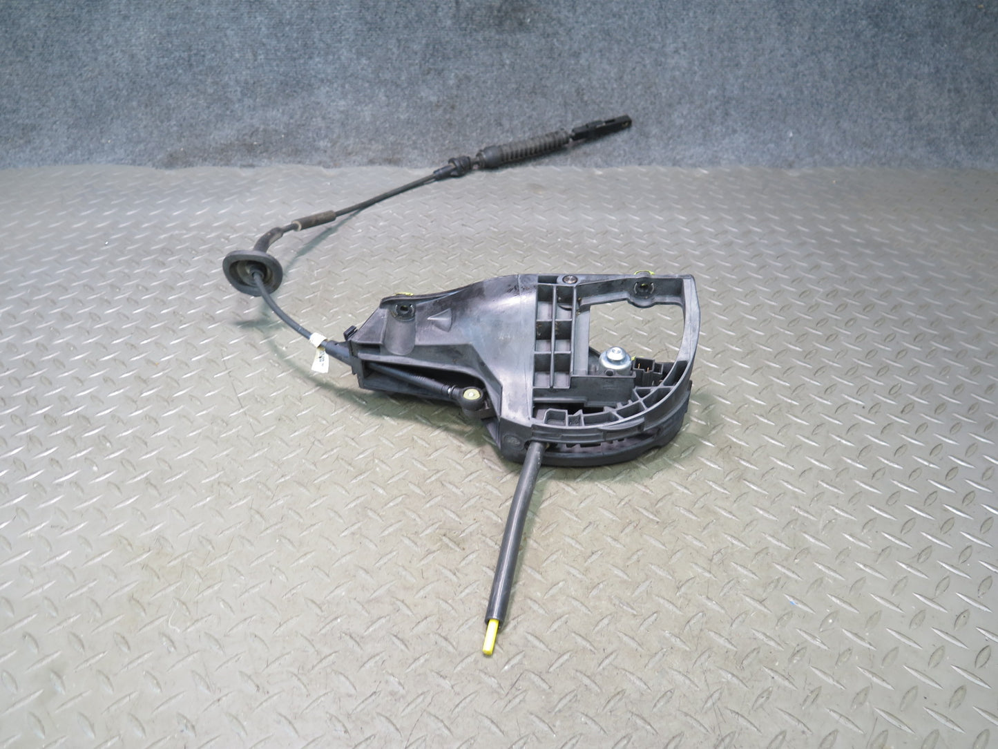 2003-2007 Hummer H2 A/T Automatic Transmission Gear Shifter Selector