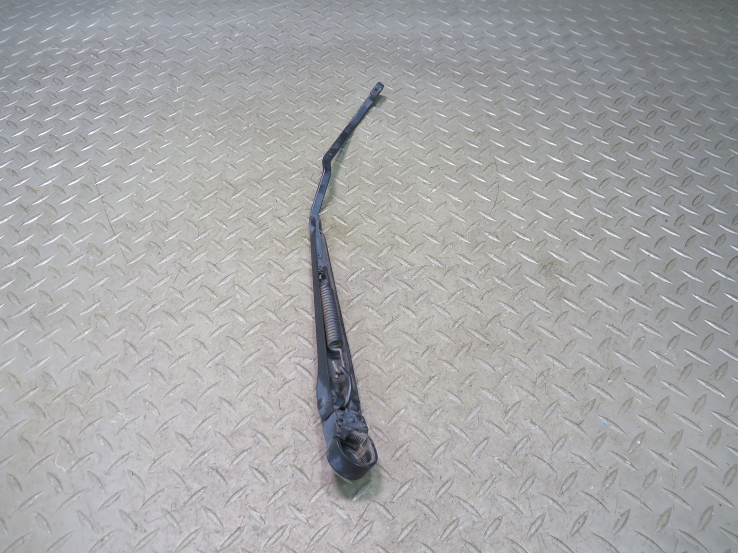 2003-2009 Hummer H2 Front Windshield Left & Right Wiper Arm Set of 2