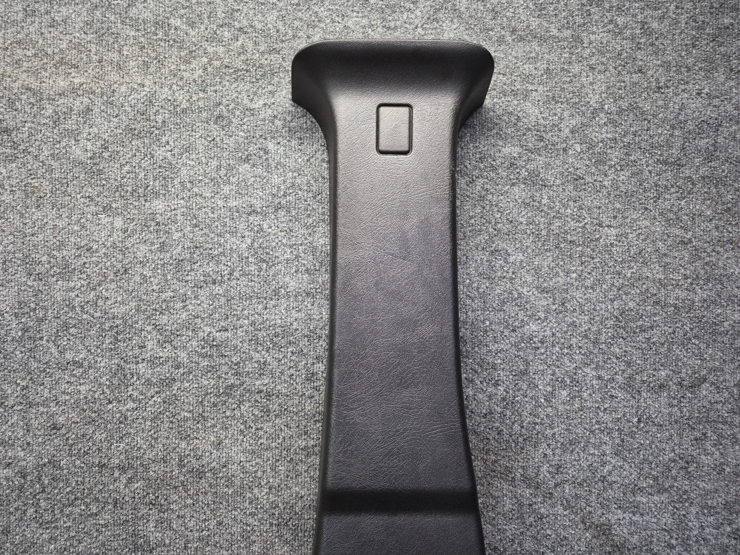 2003-2007 Hummer H2 Right & Left Side Upper Lower B Pillar Trim Cover Panel Set