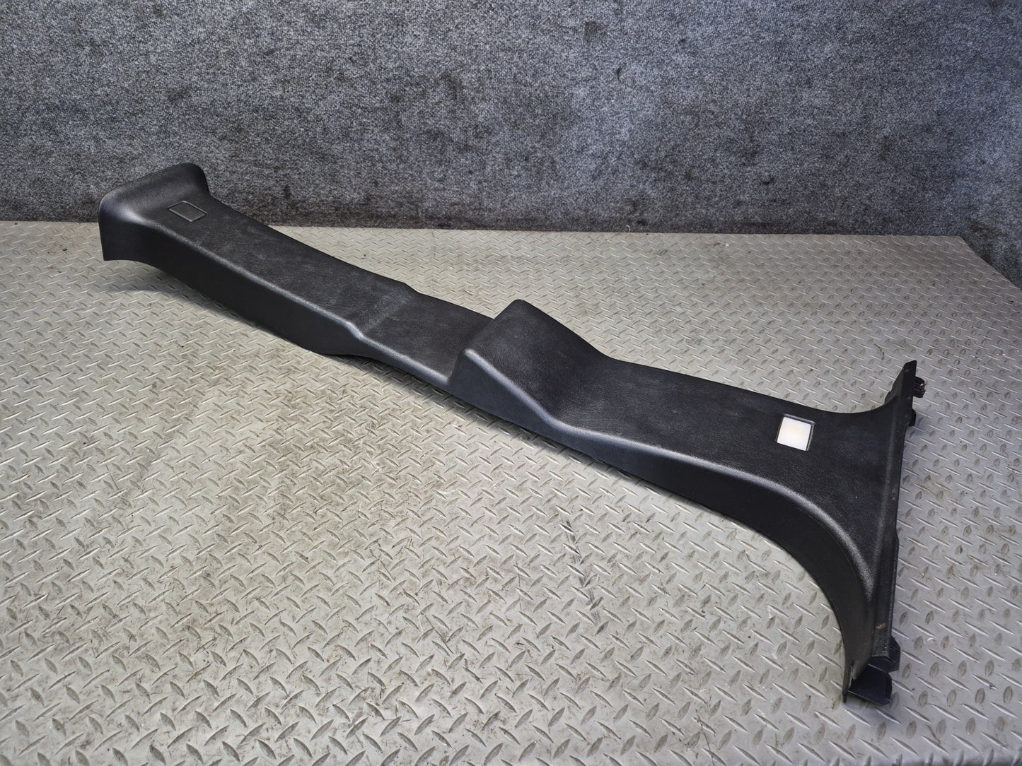 2003-2007 Hummer H2 Right & Left Side Upper Lower B Pillar Trim Cover Panel Set
