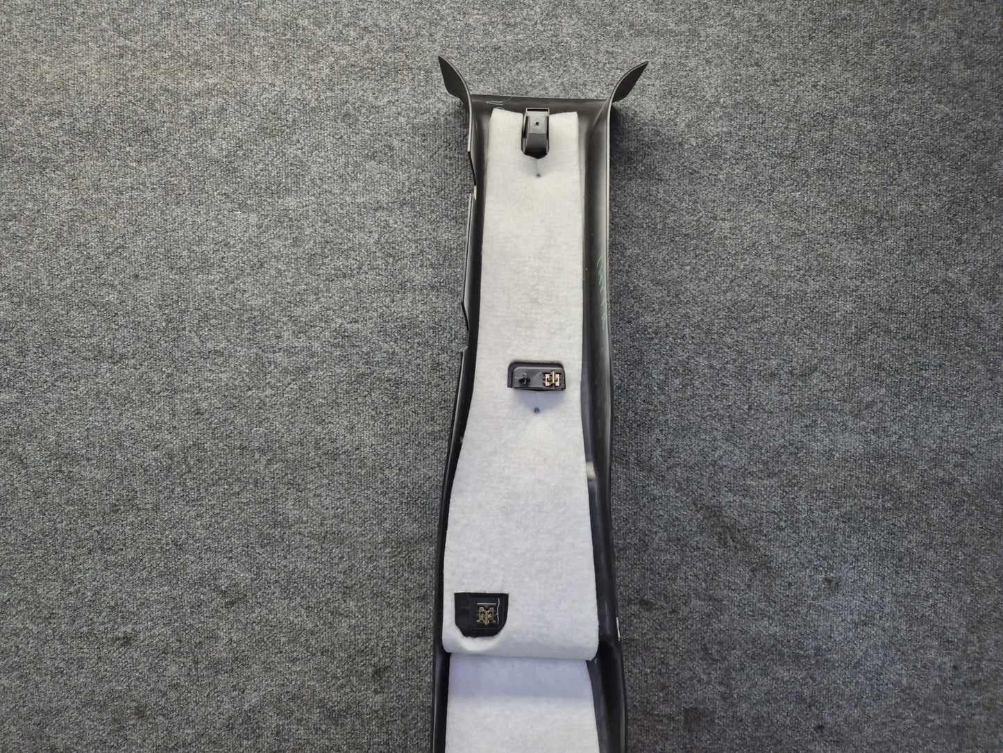 2003-2007 Hummer H2 Right & Left Side Upper Lower B Pillar Trim Cover Panel Set