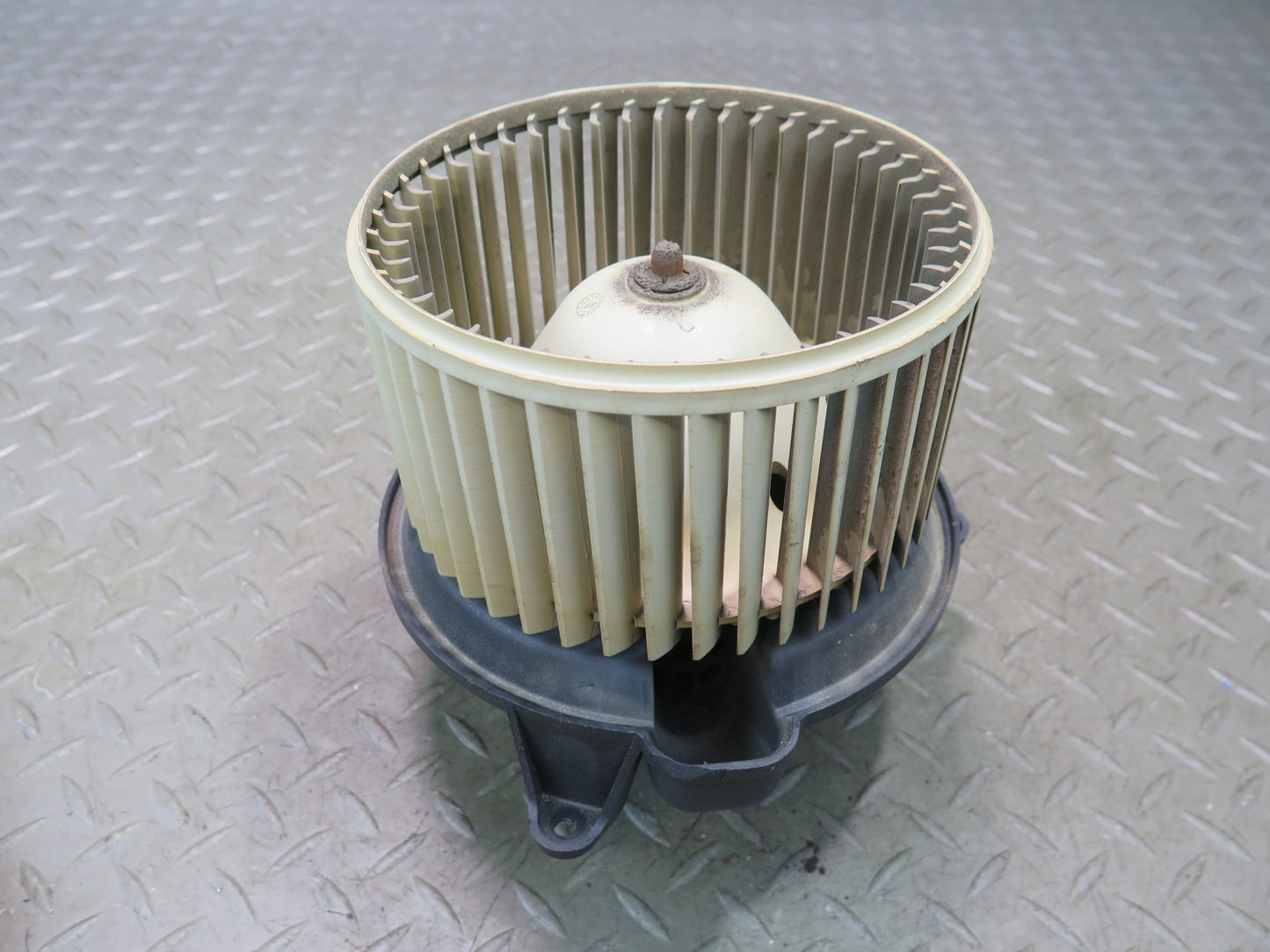 2003-2007 Hummer H2 A/C Heater Hvac Blower Motor Fan