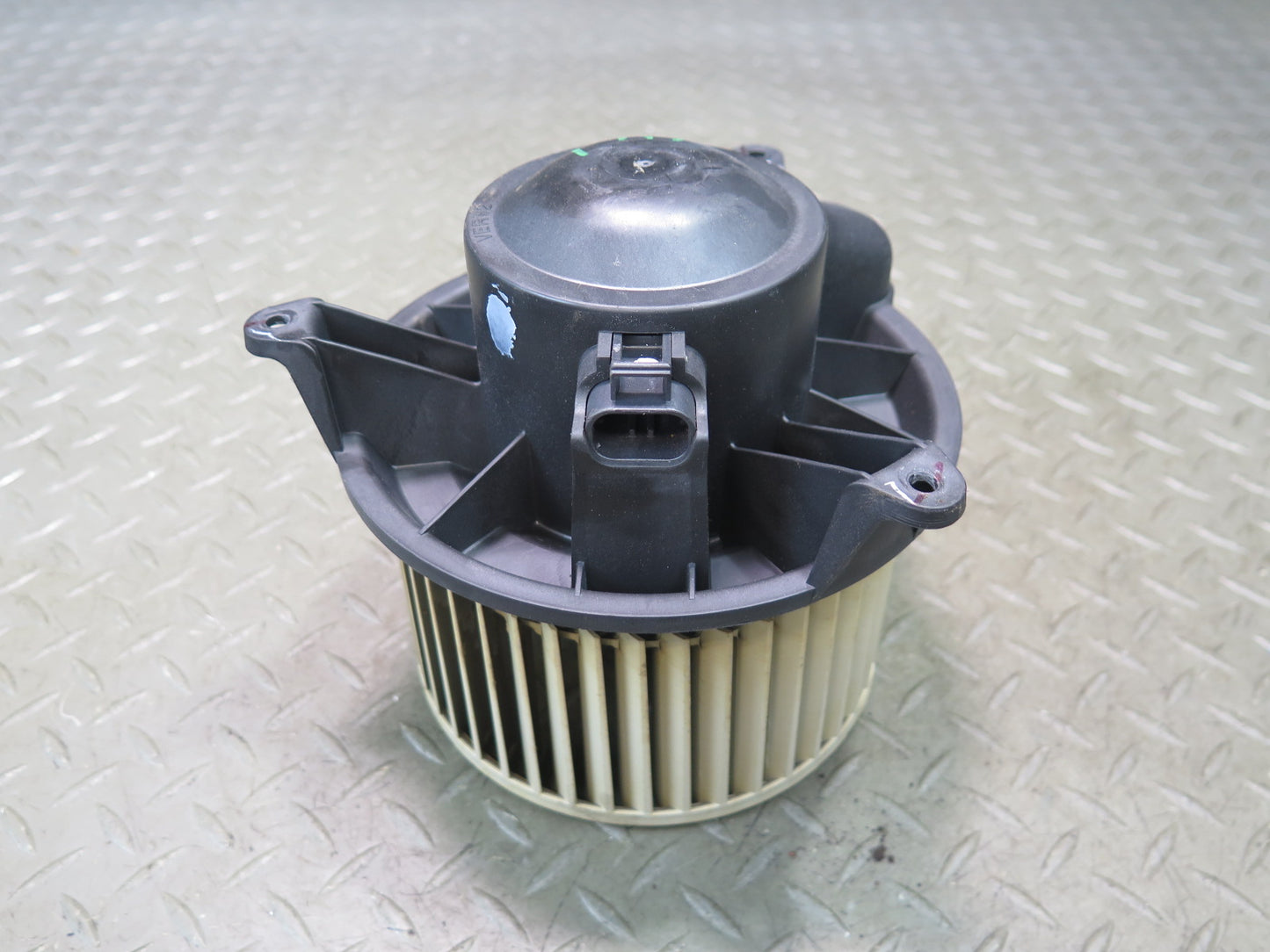 2003-2007 Hummer H2 A/C Heater Hvac Blower Motor Fan