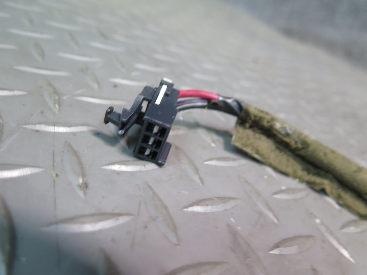 2003-2009 Hummer H2 Hvac A/C Air Heater Flap Door Actuator Motor Wiring Set