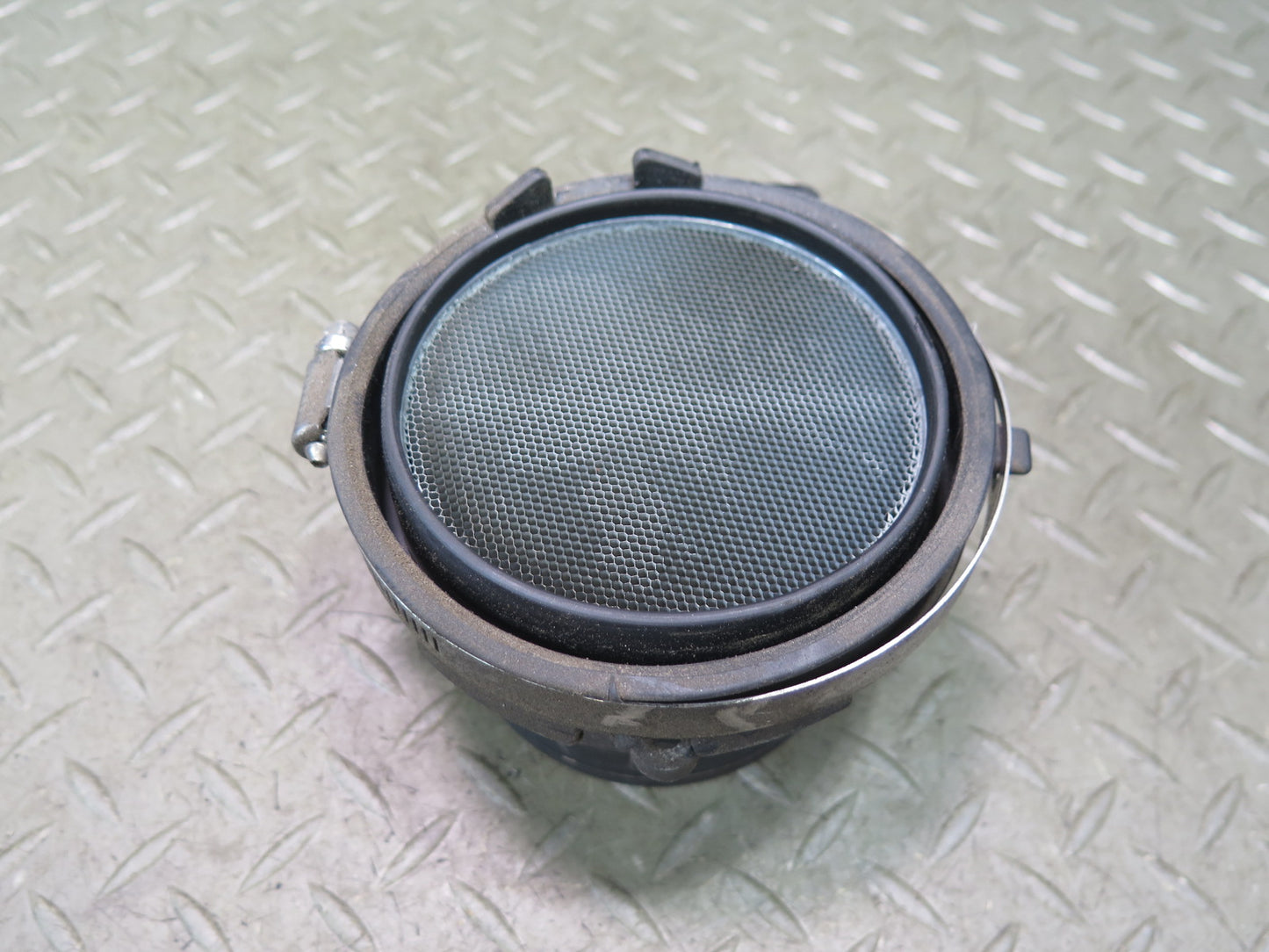 2003-2007 Hummer H2 Mass Air Flow Meter MAF Sensor