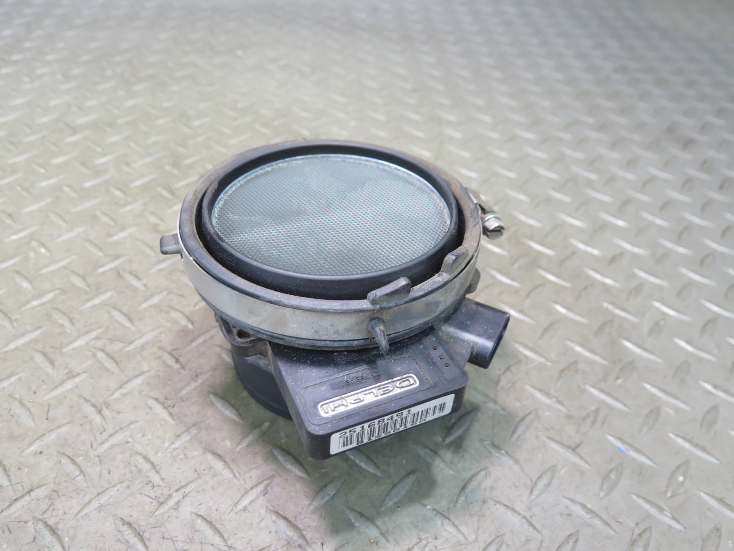 2003-2007 Hummer H2 Mass Air Flow Meter MAF Sensor