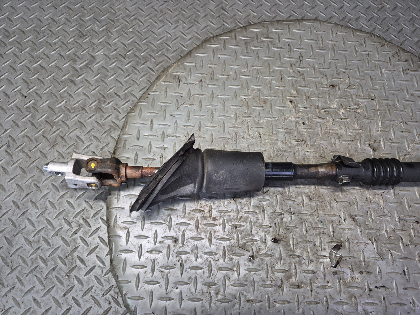 2003-2007 Hummer H2 Steering Column Intermediate U Joint Linkage Shaft