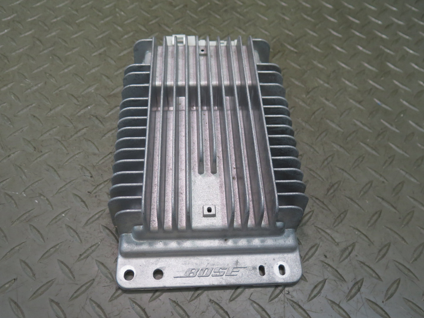 2004-2007 Hummer H2 Bose Radio Audio Amplifier AMP 15267753