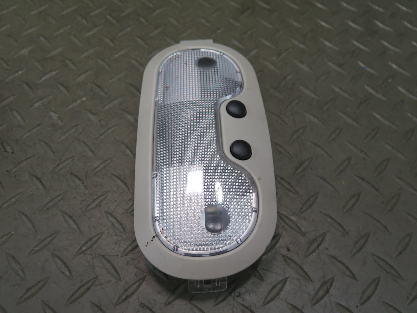 2003-2007 Hummer H2 Rear Overhead Roof Dome Interior Light Lamp
