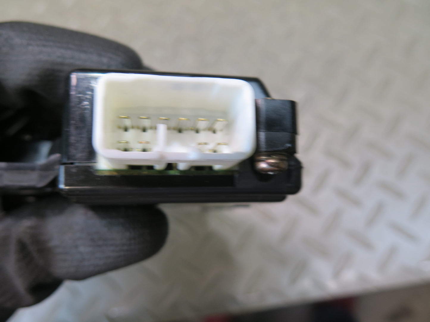 2003-2007 Hummer H2 Sunroof Motor Drive Unit 471723-10040