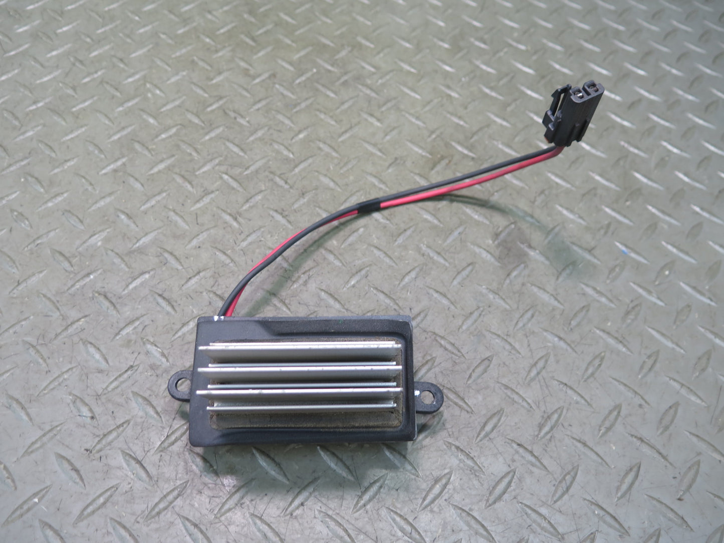 2003-2007 Hummer H2 A/C Heater Blower Motor Fan Resistor 4GSH-19E624-AA