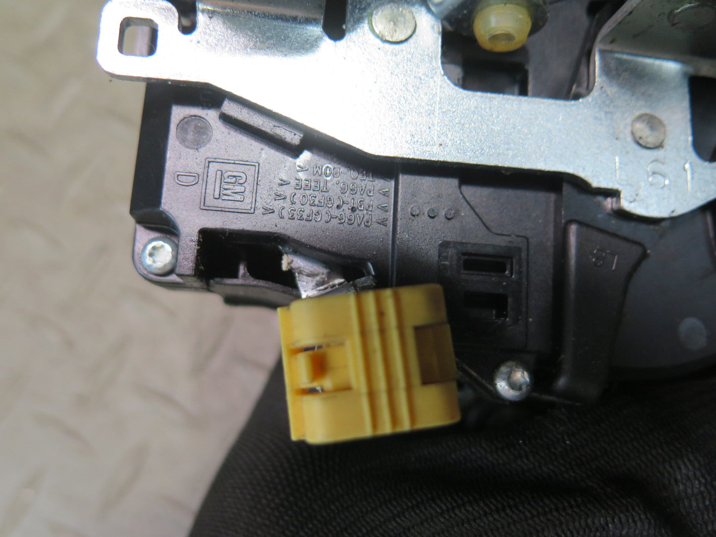 2003-2007 Hummer H2 Front Left Door Lock Latch Actuator