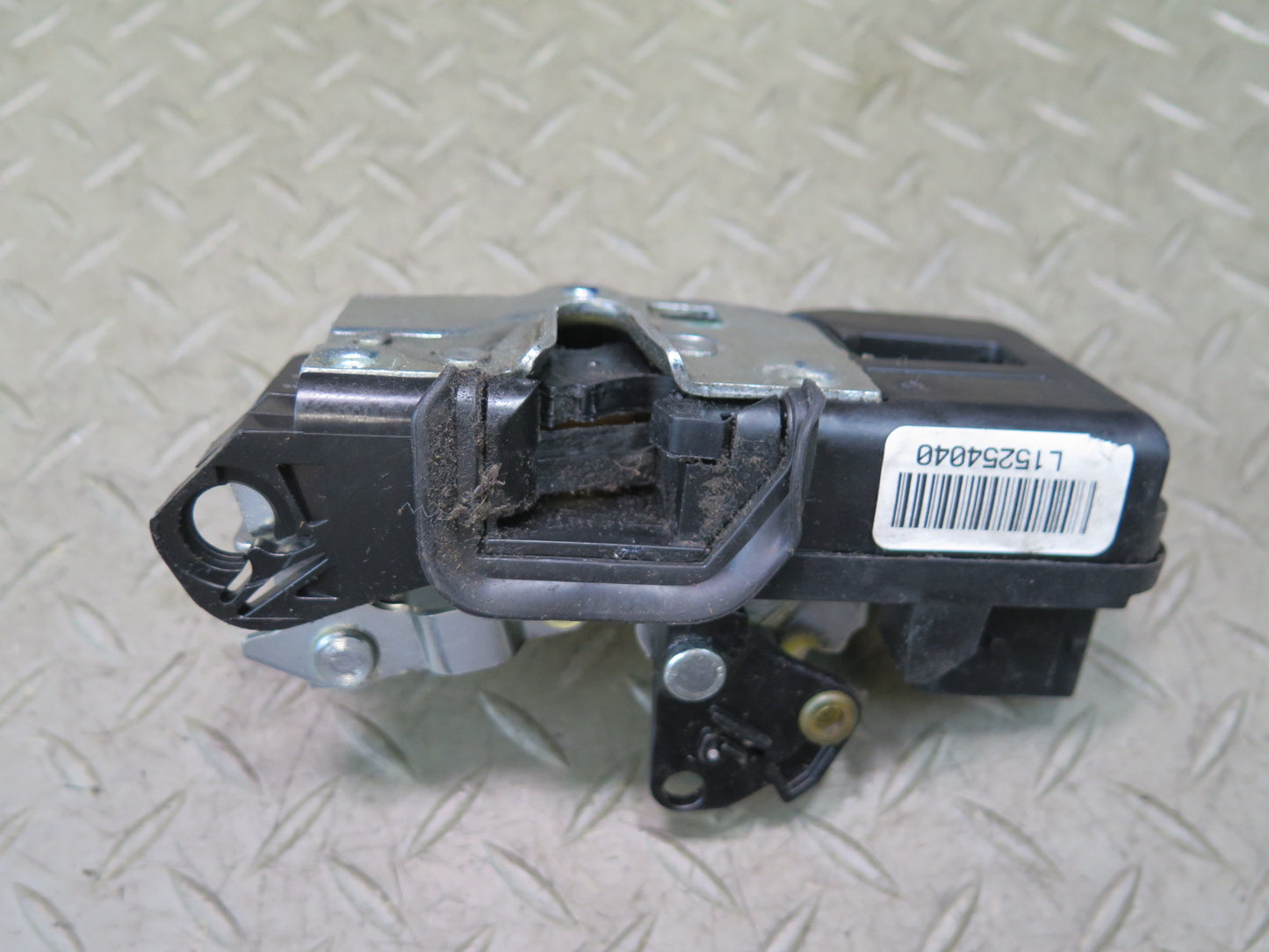 2003-2007 Hummer H2 Front Left Door Lock Latch Actuator
