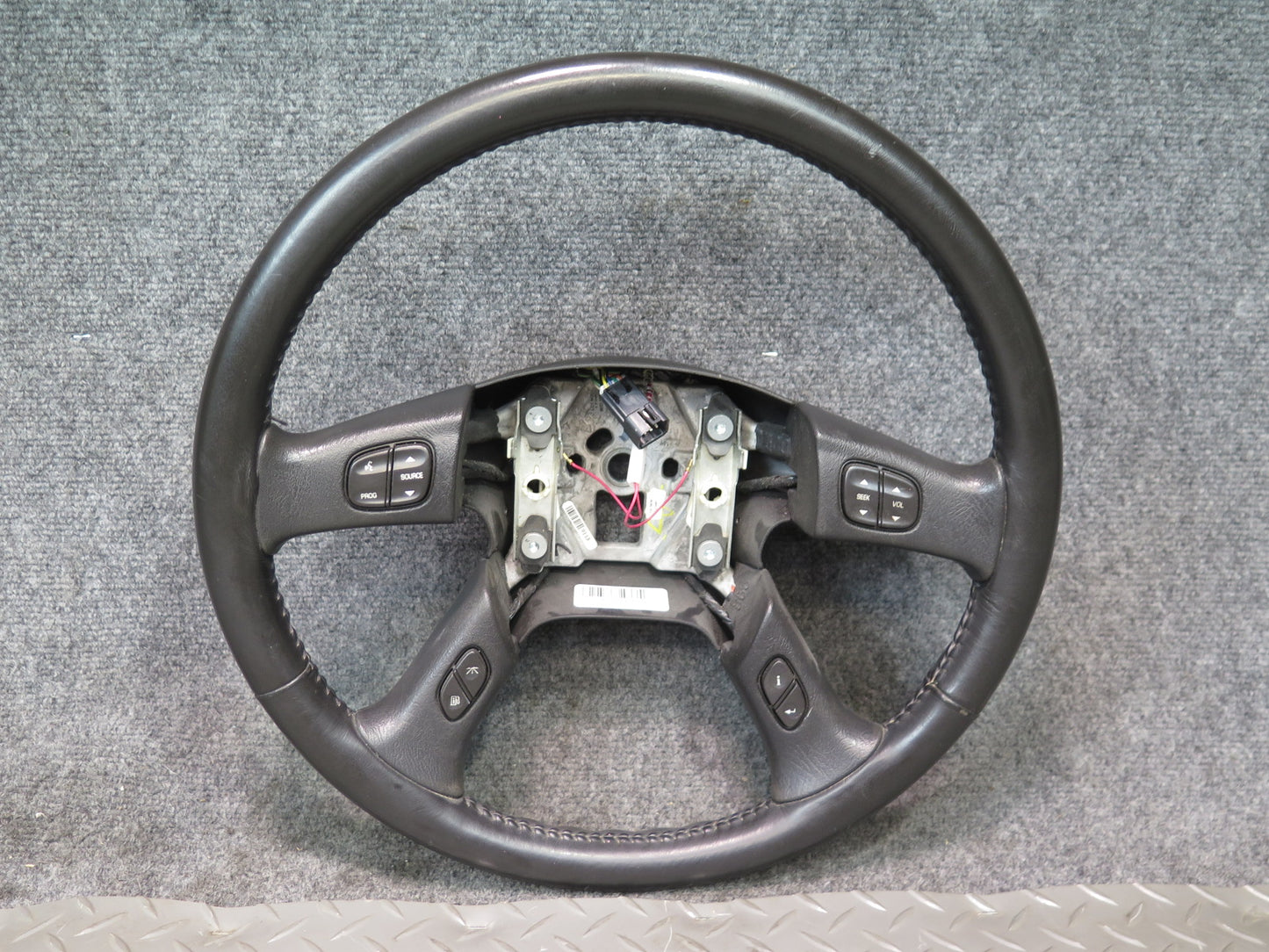 2003-2007 Hummer H2 Leather Steering Wheel w Controls