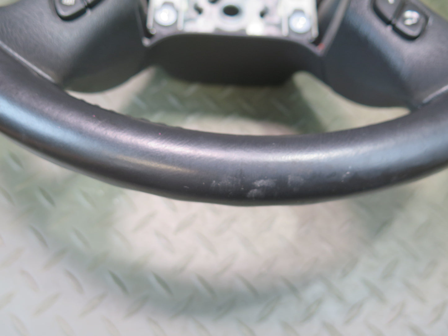 2003-2007 Hummer H2 Leather Steering Wheel w Controls