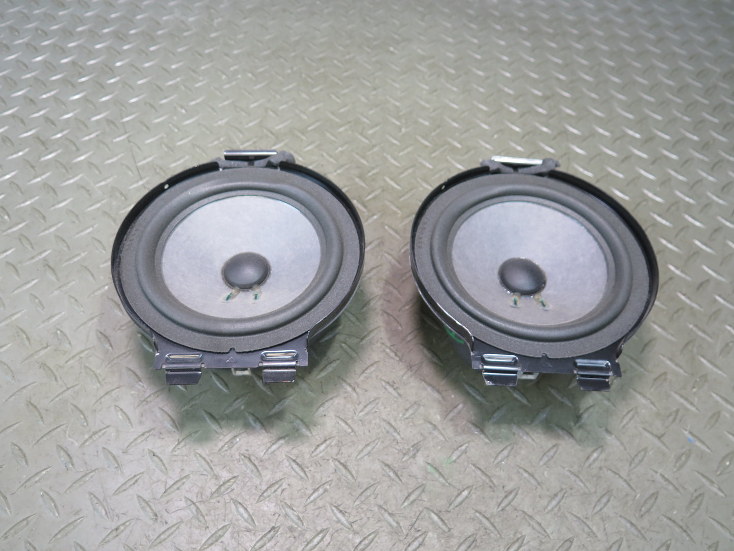 2003-2007 Hummer H2 Front Left & Right Door Audio Speaker Bose Set of 2