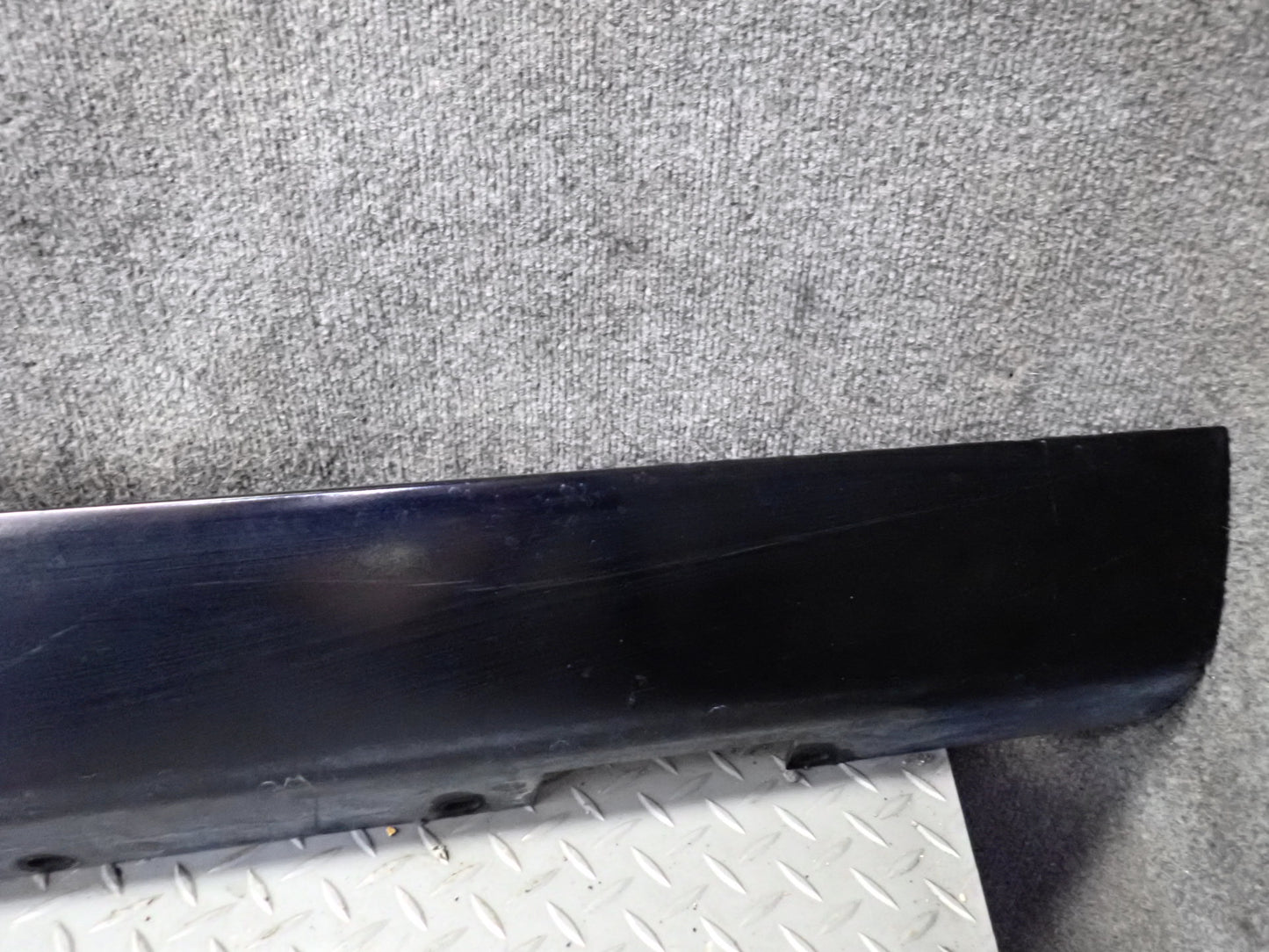 02-05 Ford Thunderbird Set of 2 Left & Right Side Skirt Rocker Panel Molding OEM