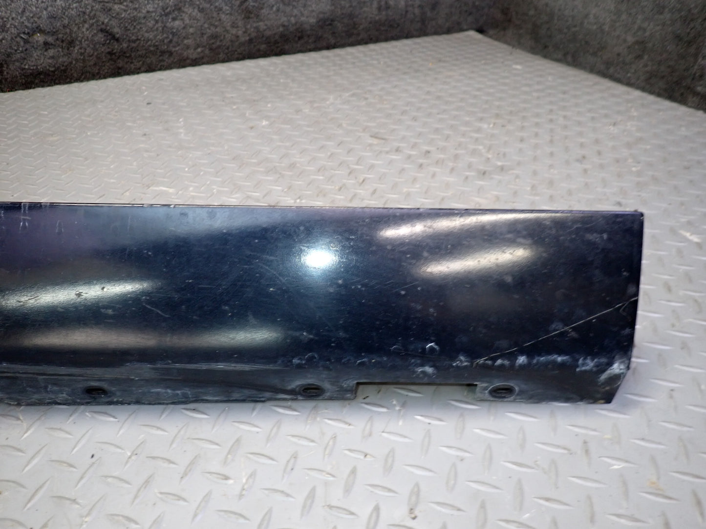 02-05 Ford Thunderbird Set of 2 Left & Right Side Skirt Rocker Panel Molding OEM